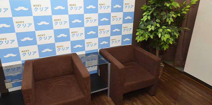 メンズクリア神楽坂店（待合）