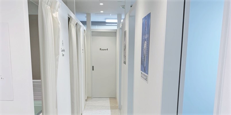 メンズクリア青森駅前店（廊下）
