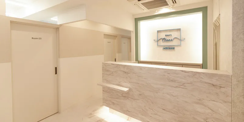 メンズクリア難波店(受付) 写真